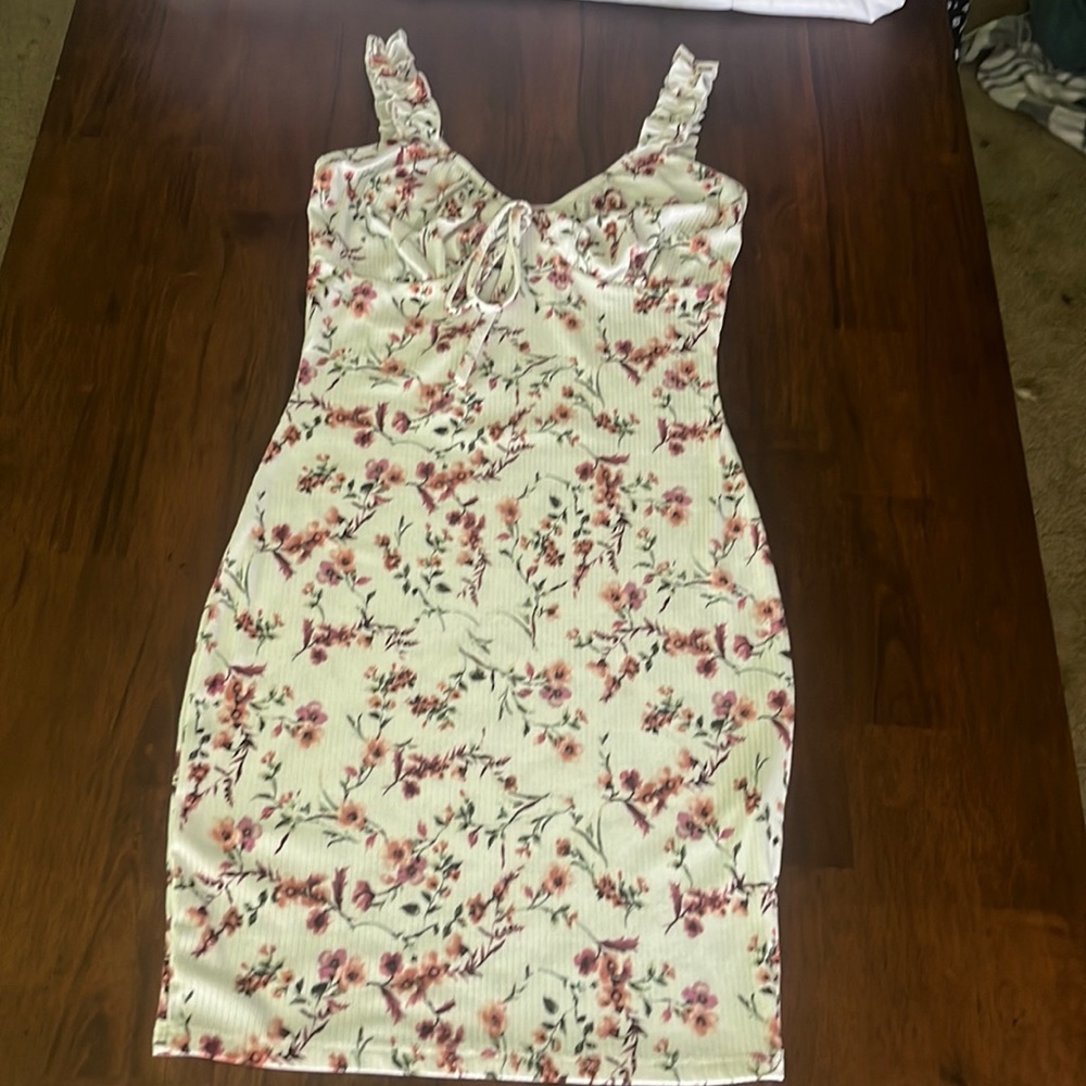 Mistyrose floral mini dress